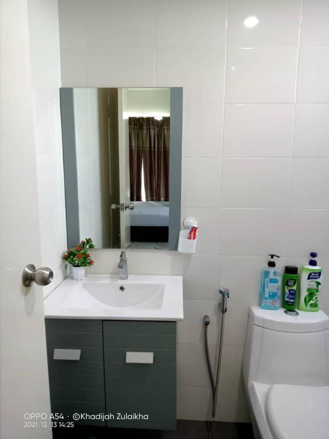 Risqi Apartment 2 Bedroom Wakaf Che Yeh Kota Bharu Kültér fotó